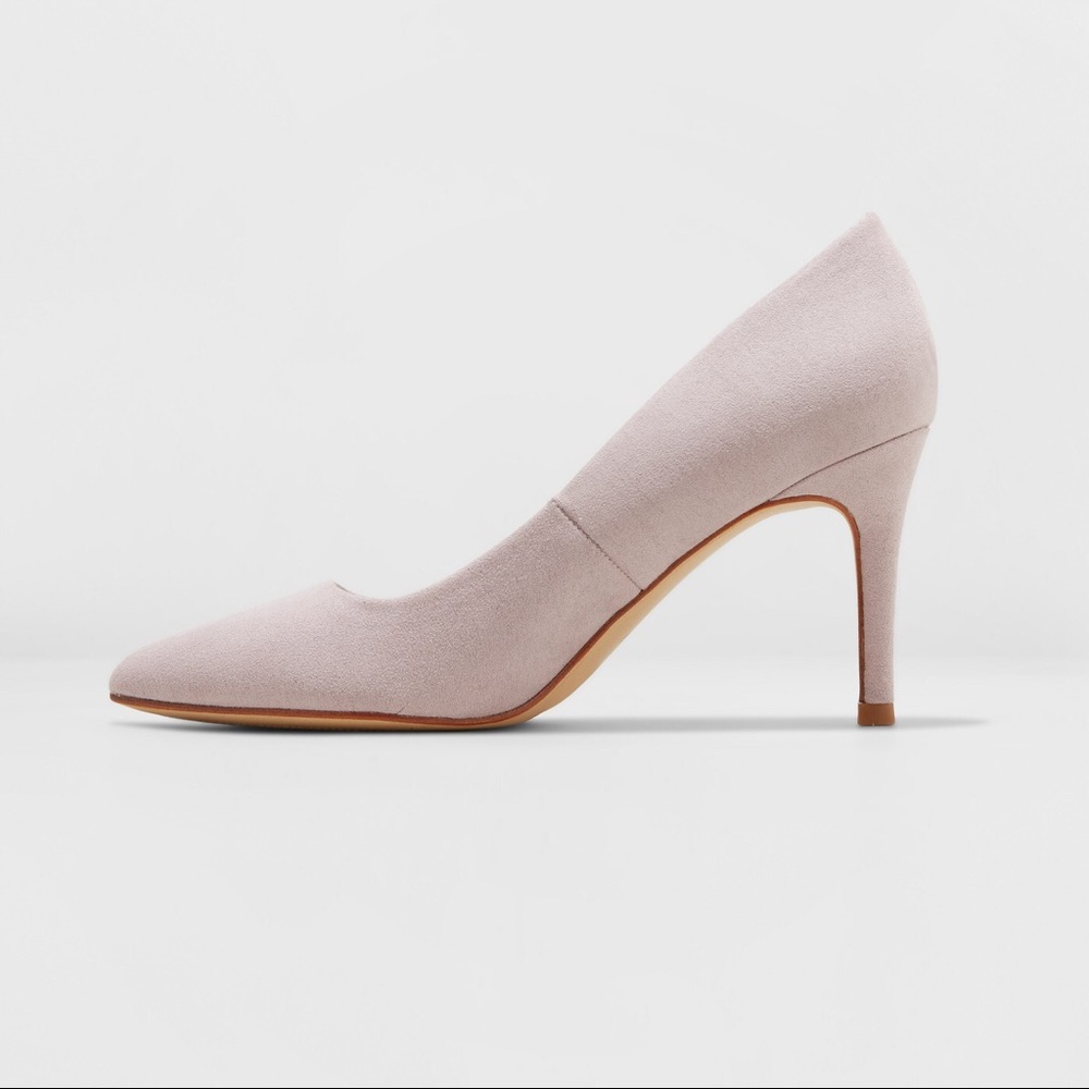 Women’s Gemma Lavender Heeled Pointed Toe Pump NWT - Picture 2 of 3